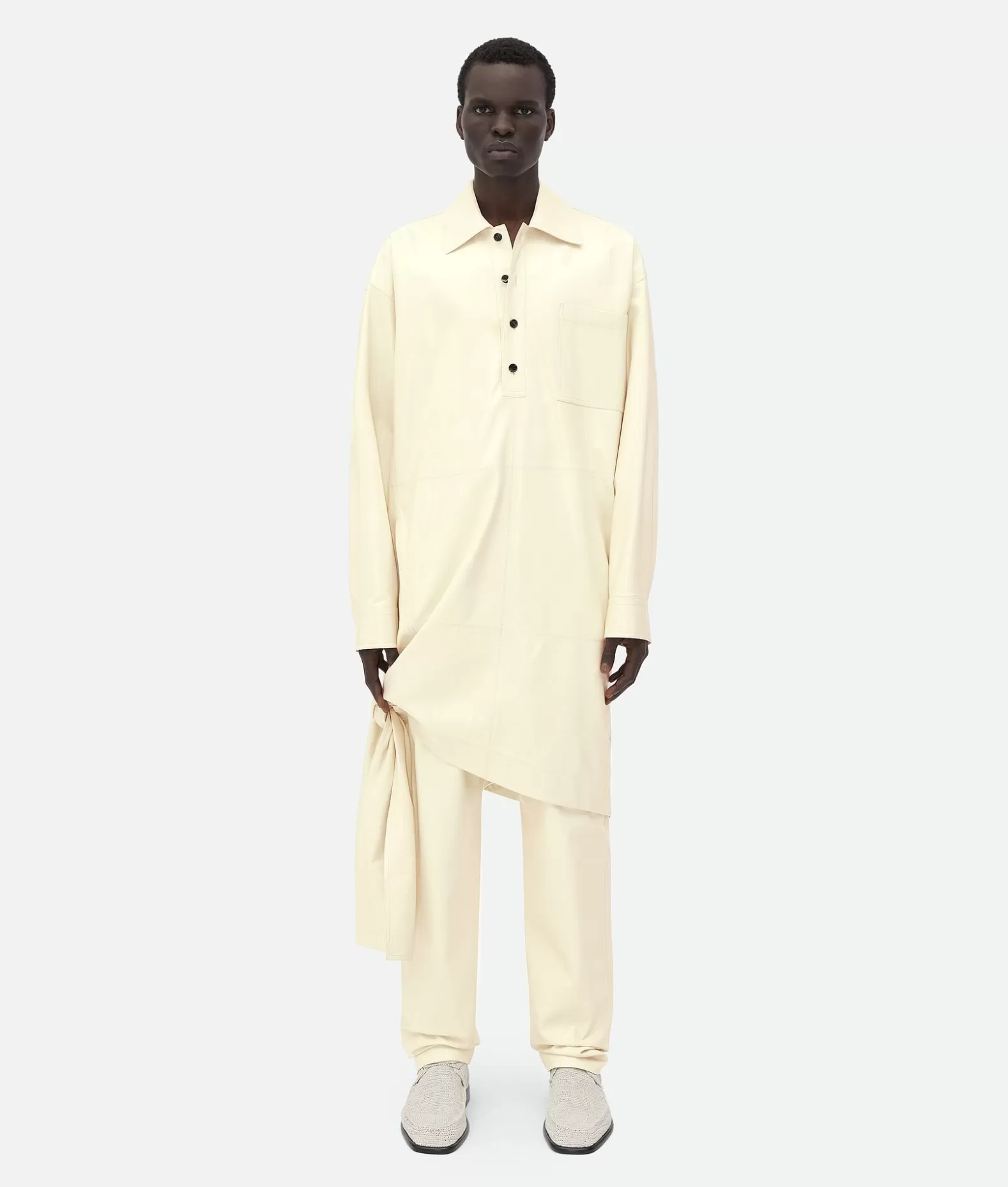 Pelle | Camicie^Bottega Veneta Camicia Lunga In Pelle Lucida Con Dettaglio Annodato Pastry