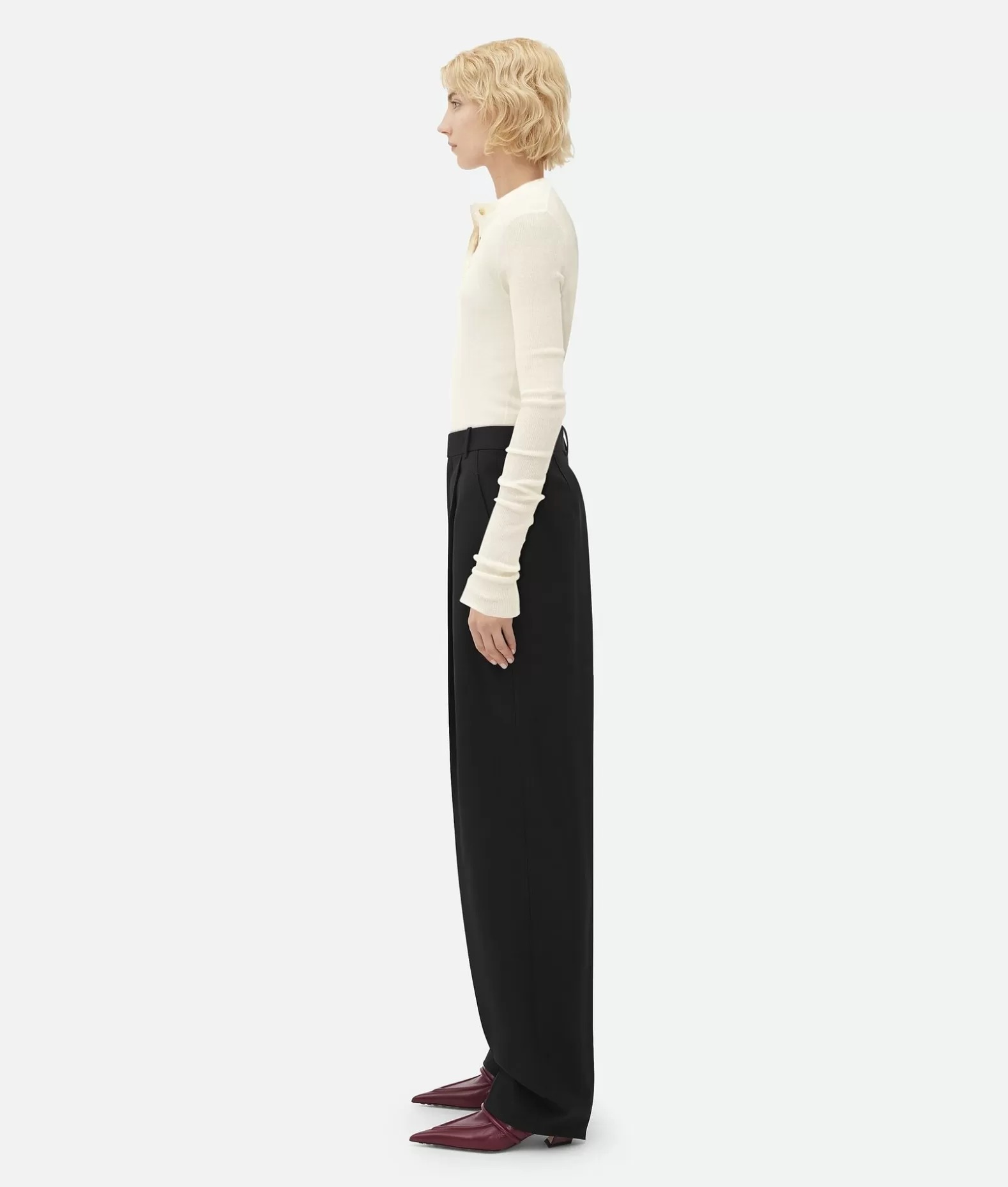 Pantaloni E Shorts^Bottega Veneta Pantaloni Con Taglio Ampio In Lana Leggera Black
